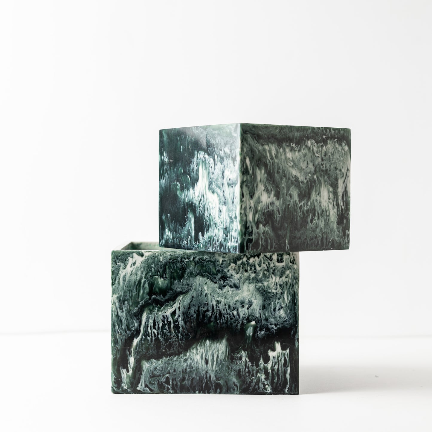 Square Plant Vase in Green Resin - Large