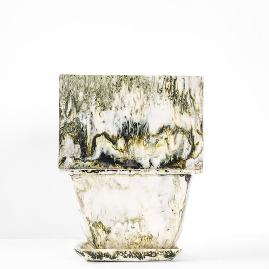 Plant Pot in Beige Resin - Large With Plant