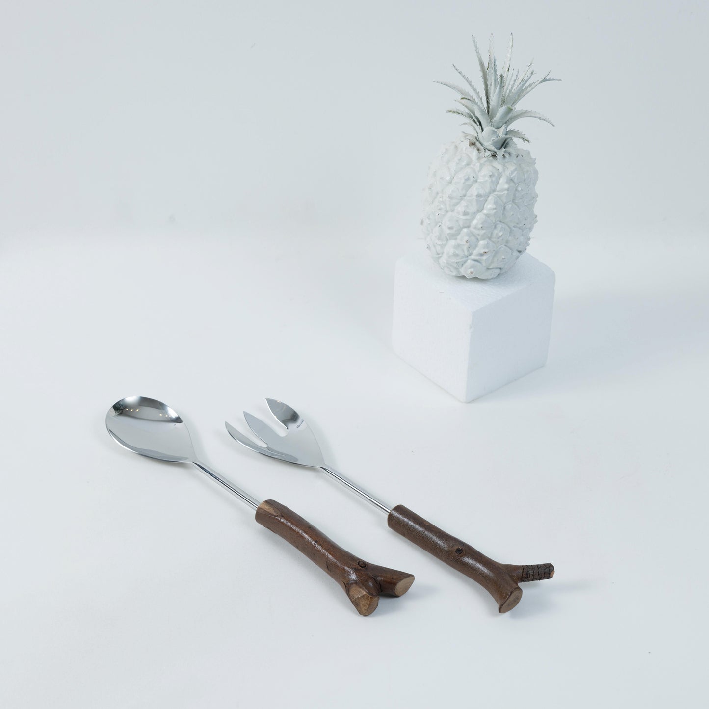 Set of 2 Stainless Steel x Wood Serving Utensils