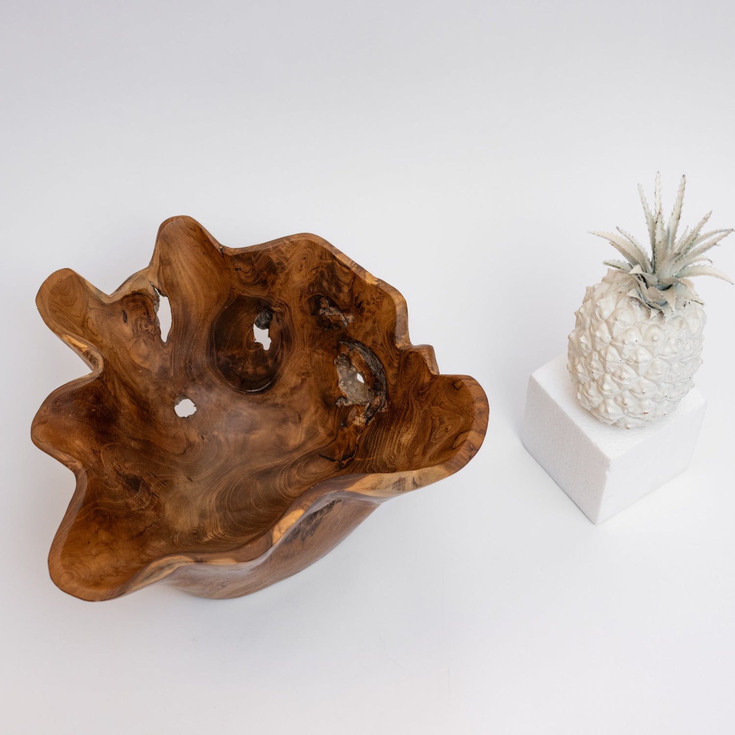 Bowls, Platters & Trays