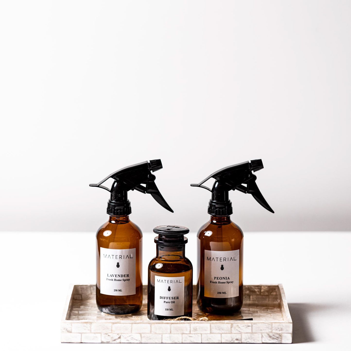 Home Spray and Diffuser Set in White