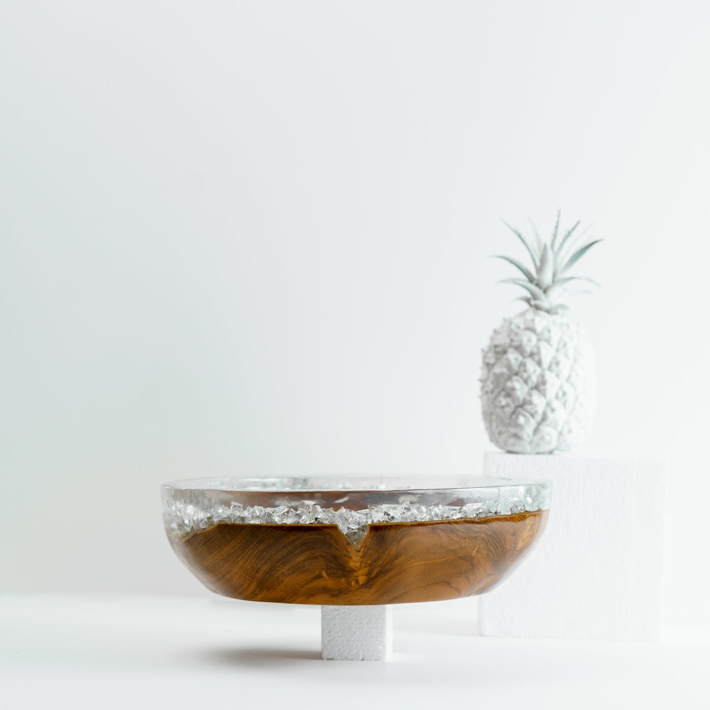 White Resin x Wood Bowl - Medium