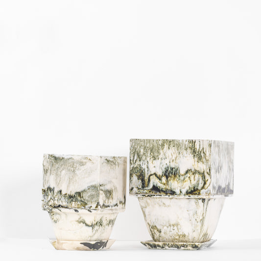 Plant Pot in Beige Resin - Large