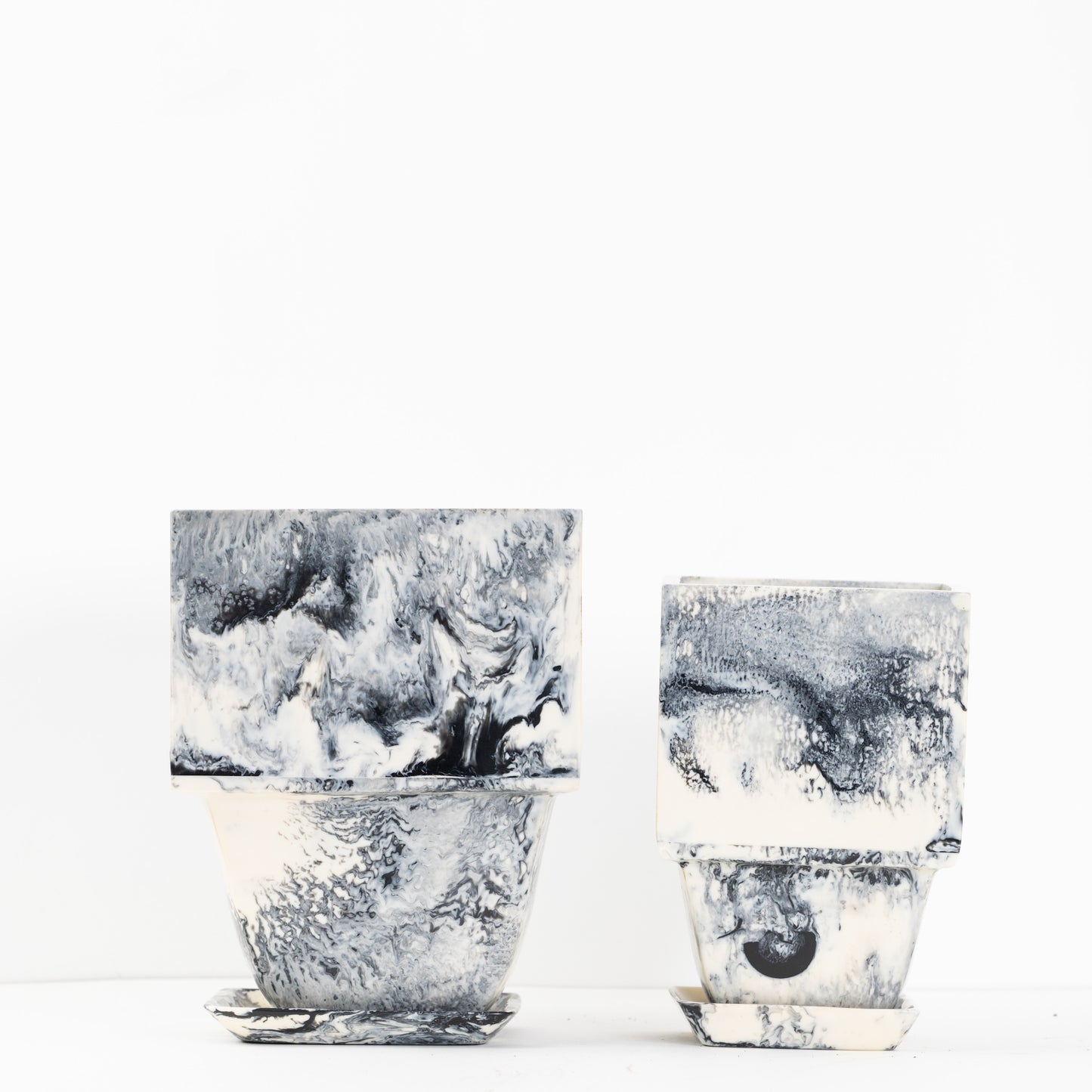 Plant Pot in Grey Resin - Small