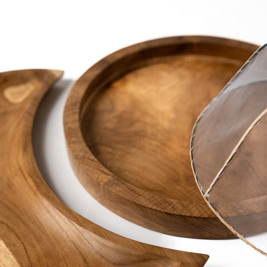 Round Wood Plate with Cover