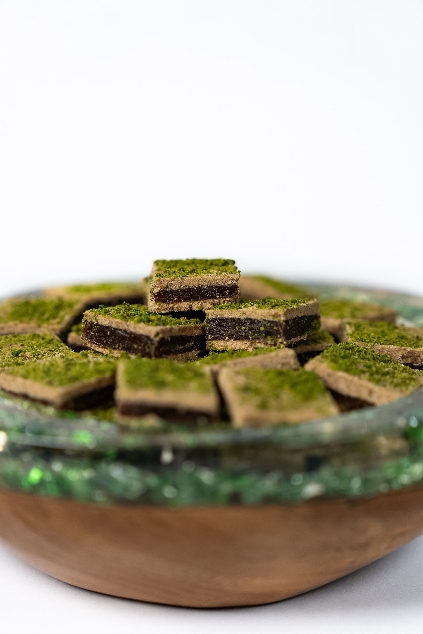 Neqsa - Resin x Wood Bowls