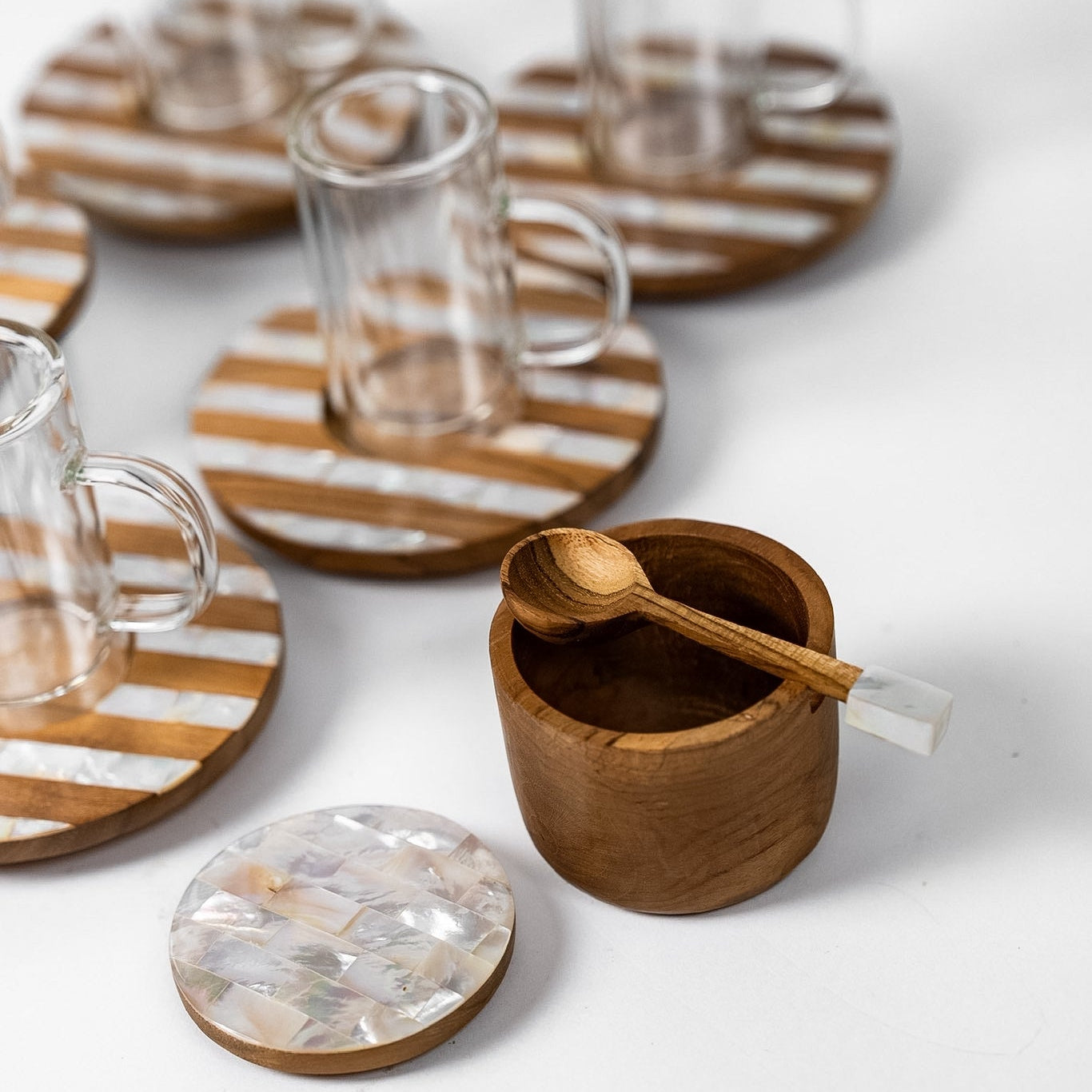 Mother of Pearl x Wood Tea Set