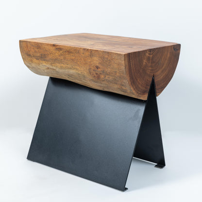 Metal x Wood Side Table