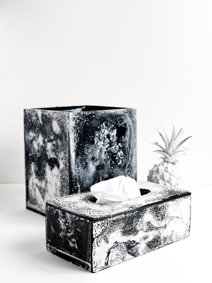 Black & White Resin Tissue Box