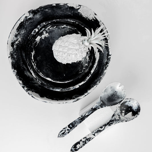 Set of 2 Resin Serving Utensils - Black & White