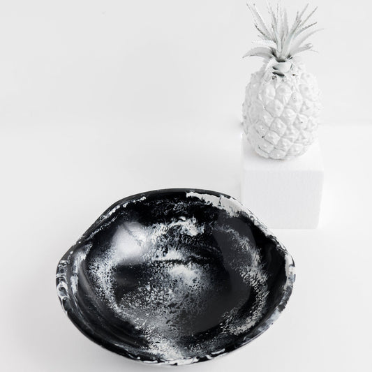 Black & White Resin Bowl - Medium