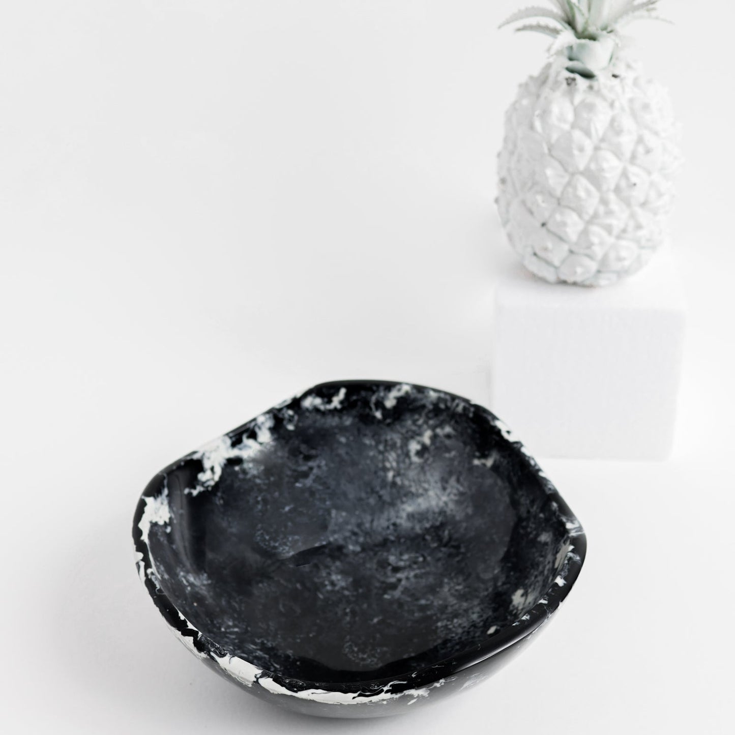Black & White Resin Bowl - Small