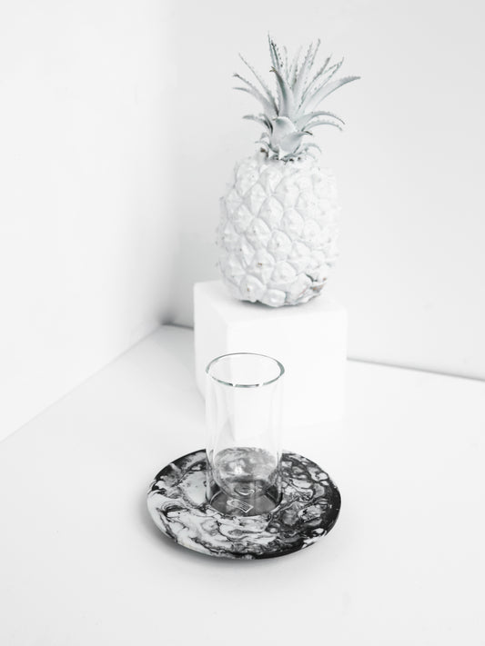 Black & White Resin Tea Set