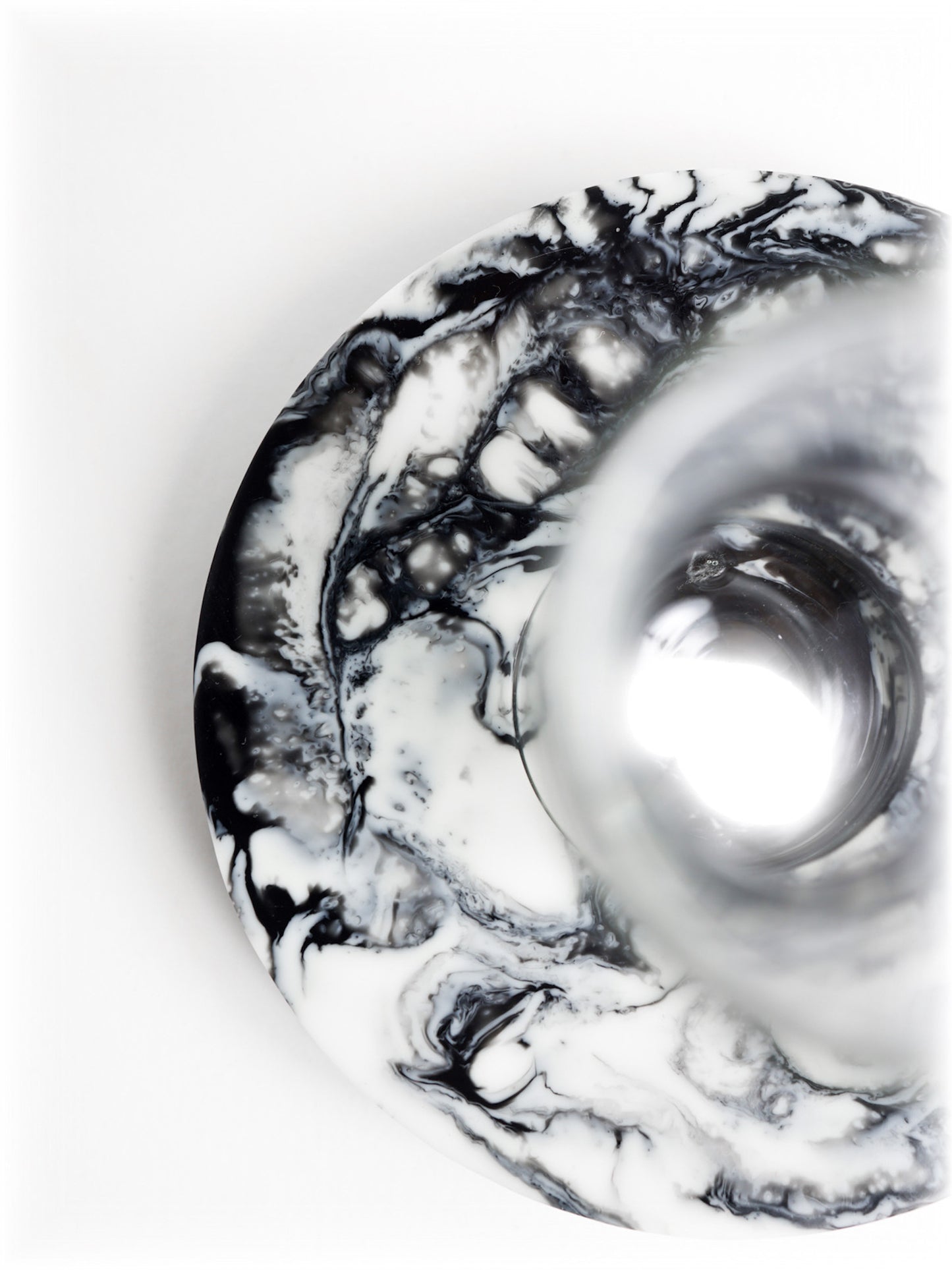 Black & White Resin Tea Set